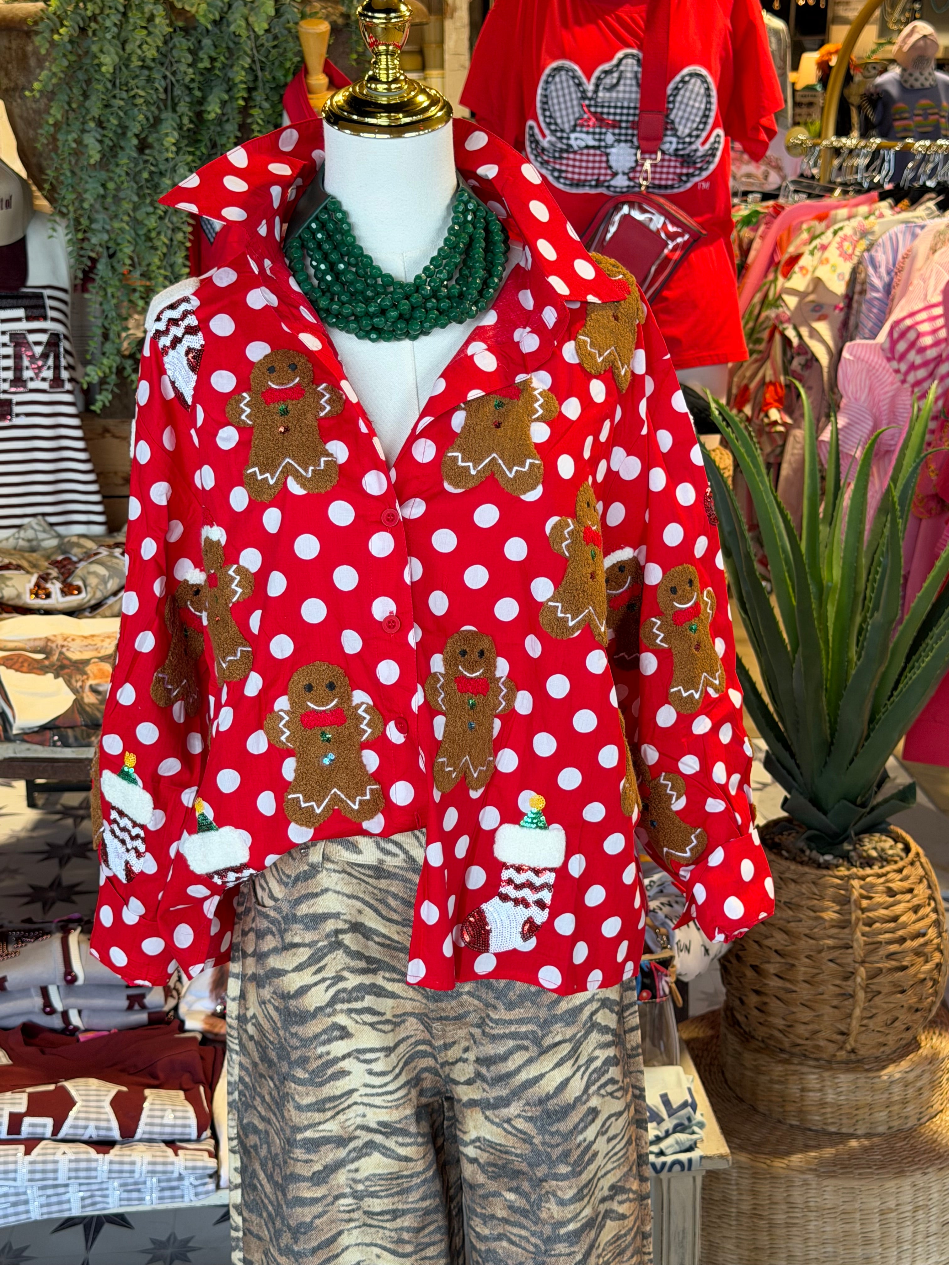 Polka Dot Gingerbread Top