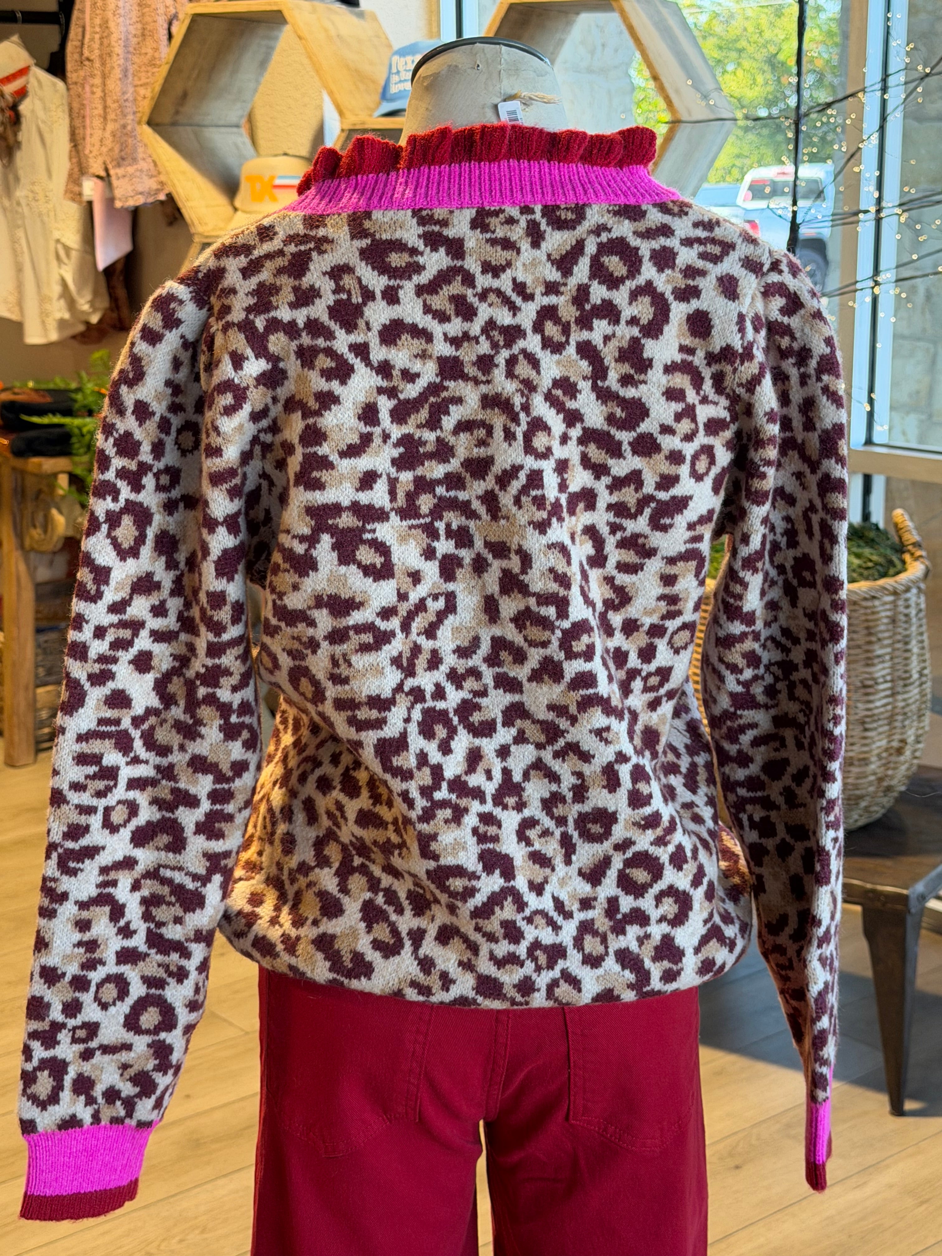Leopard Pullover