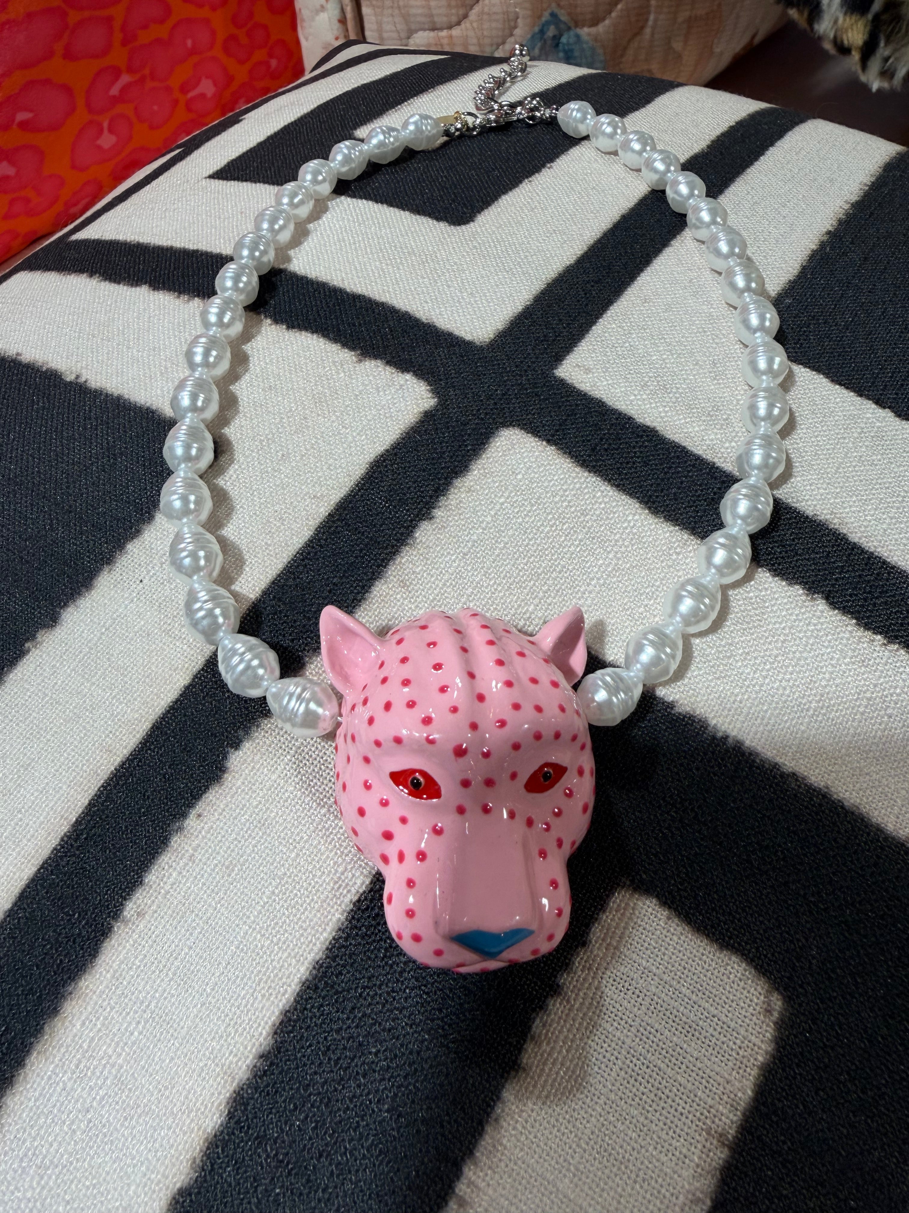 Leopard & Pearls Necklace