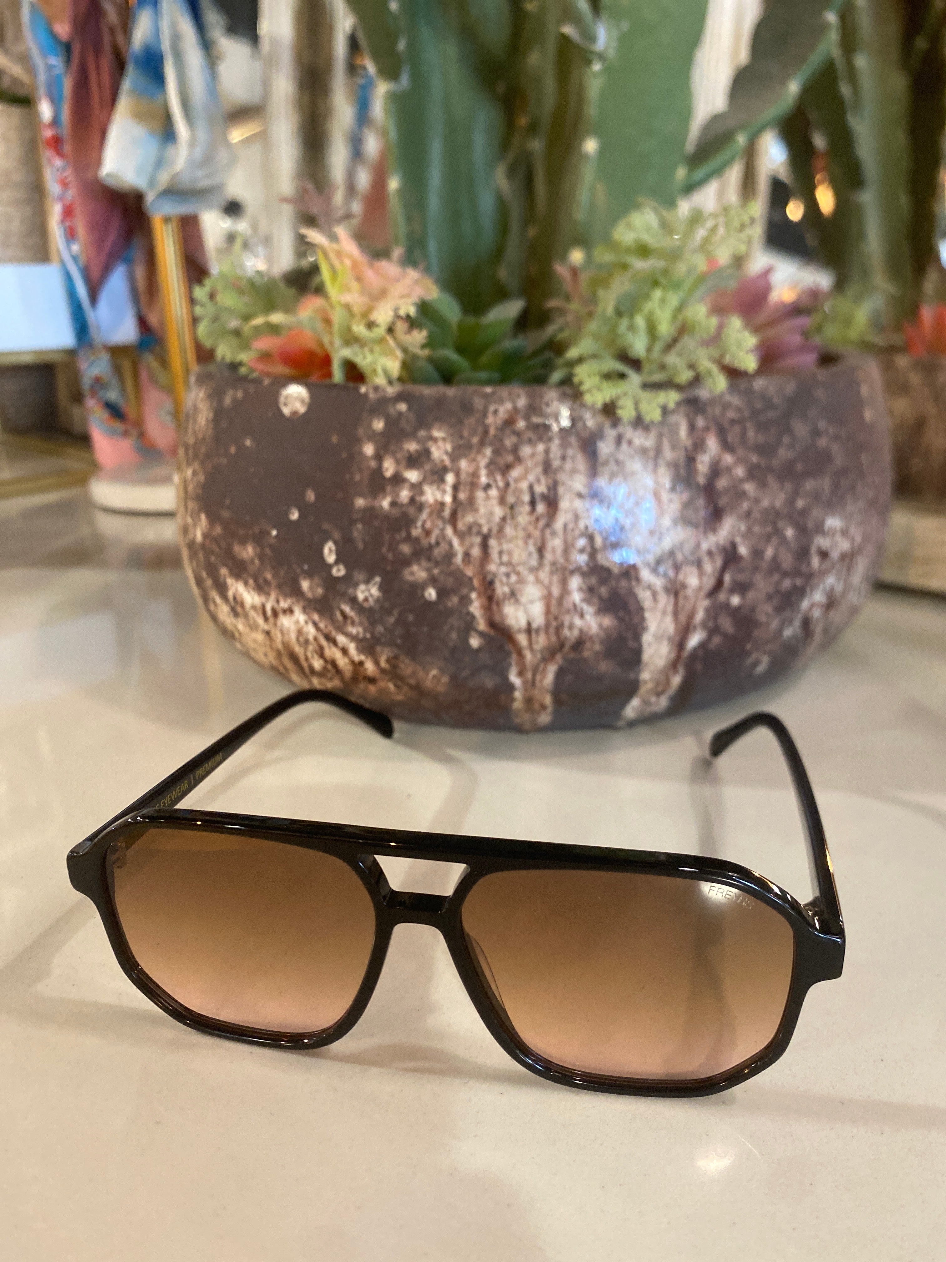 Trendy Sun Glasses