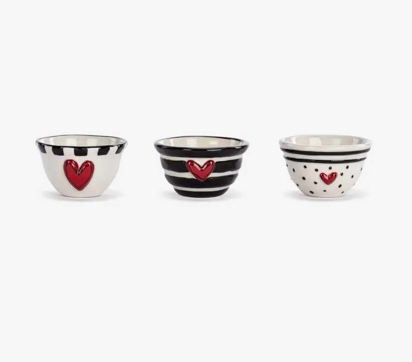 Red Heart Mini Bowls - Set of 3 - 2.5in