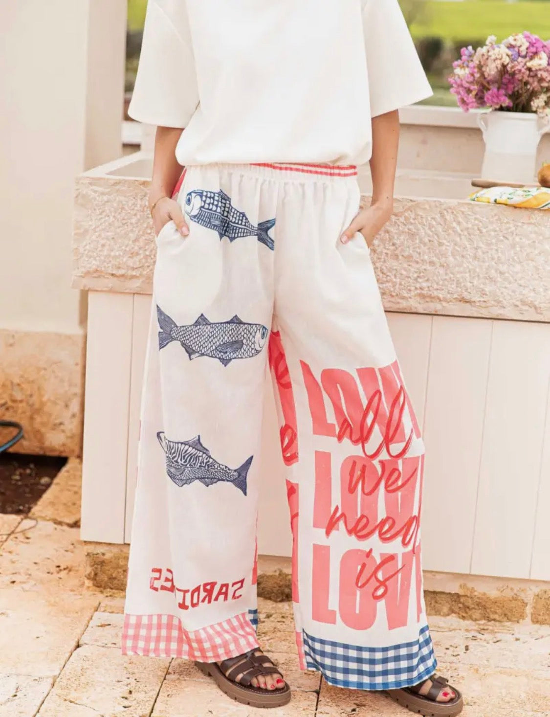Love Graphic Pants