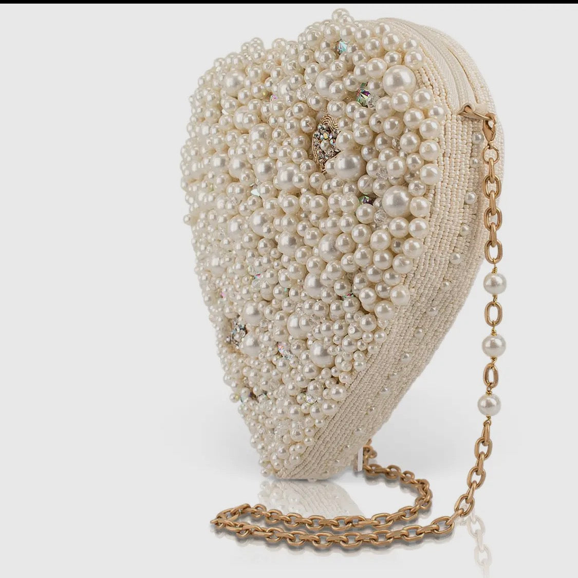 Heart Pearl Purse