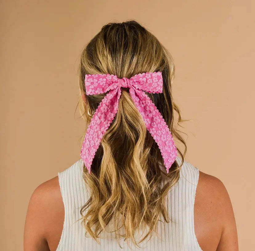 Flower Scallop Hair Bow