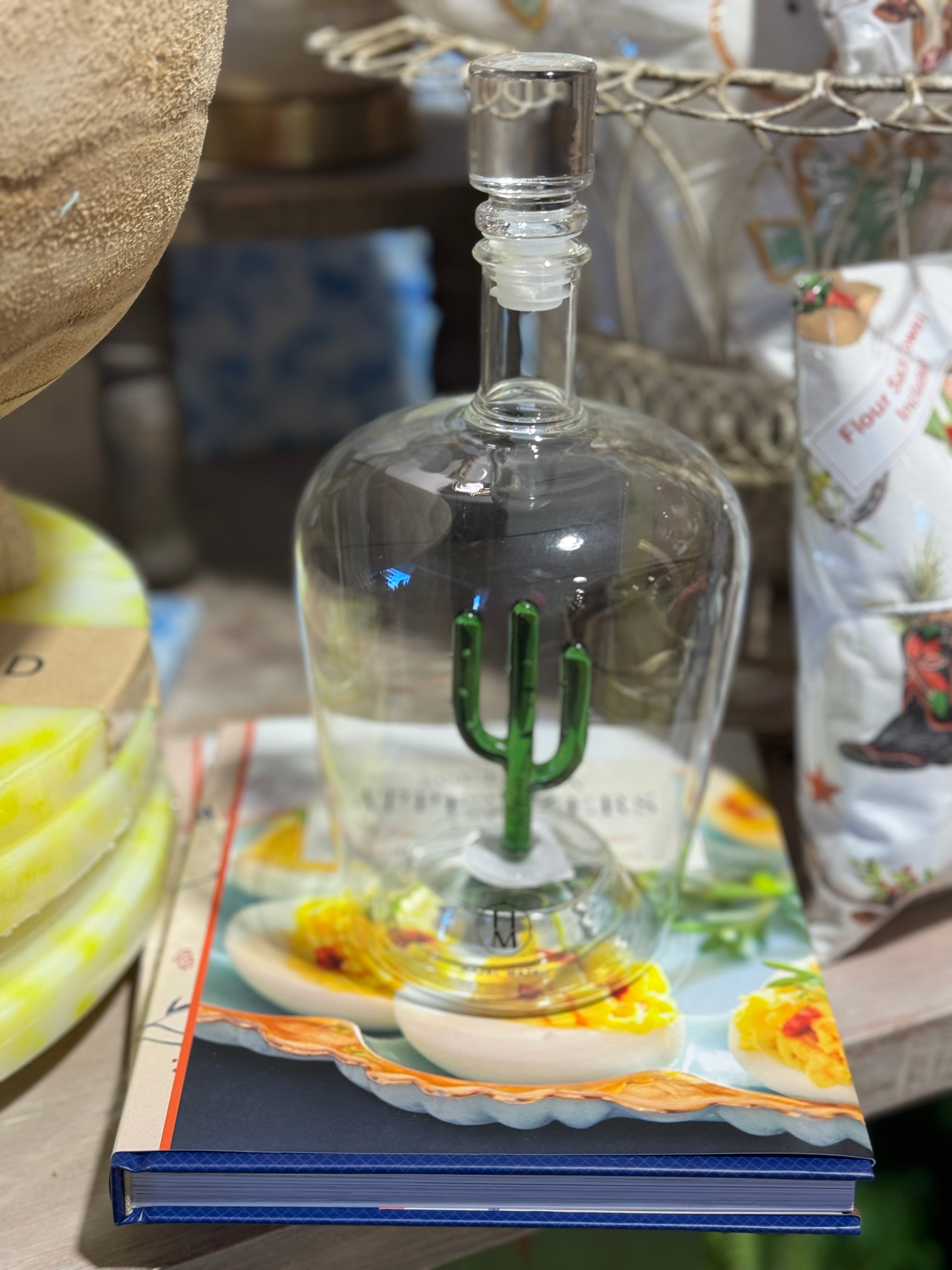 32oz Cactus Wine Decanter