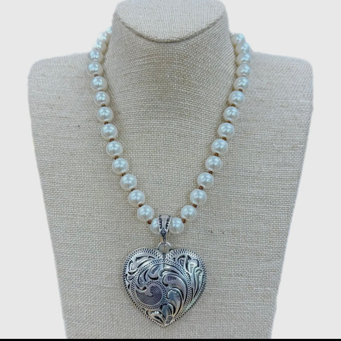 Puff Heart Necklace With Pearls