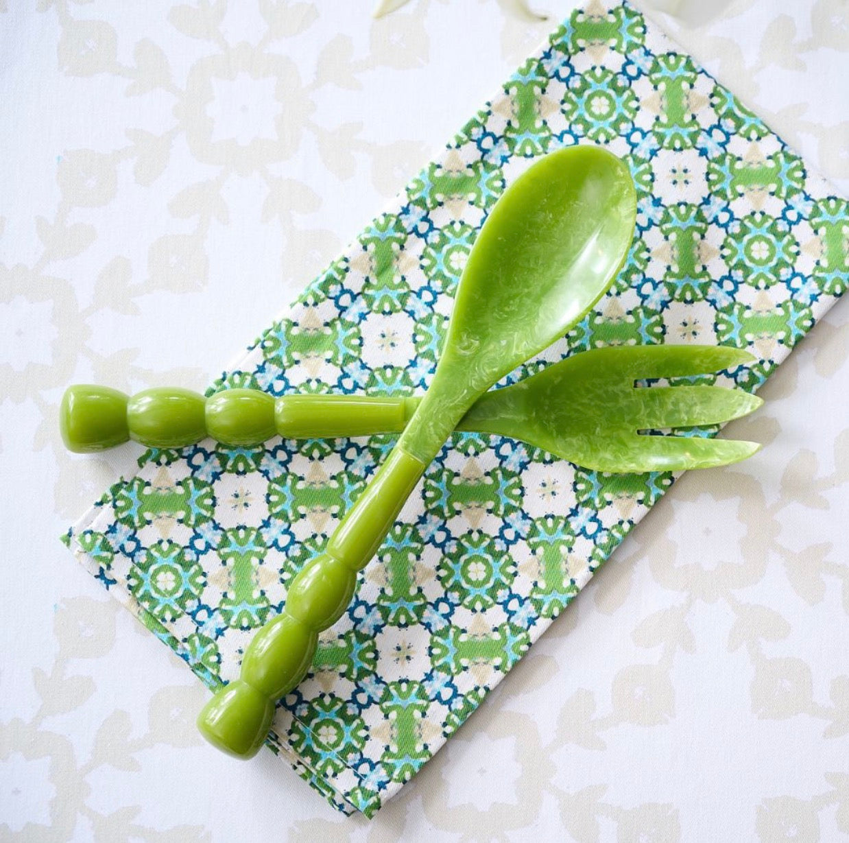 Bermuda Salad Servers Summer Edition