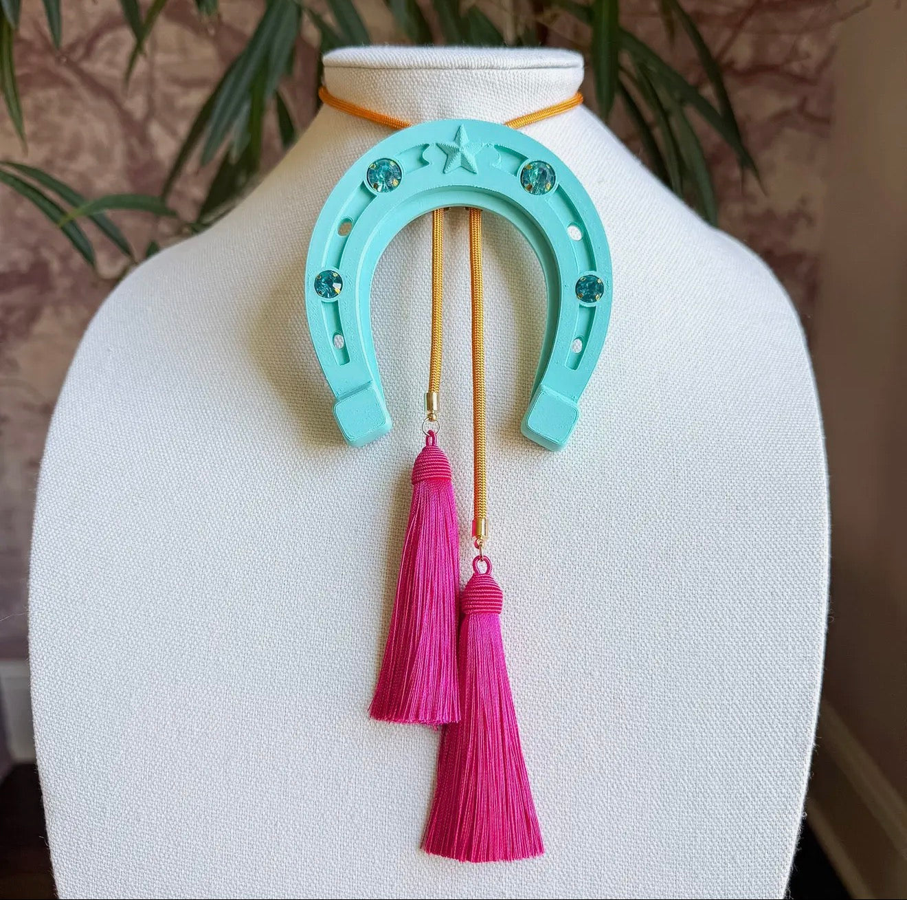Horseshoe Bolo- Assorted