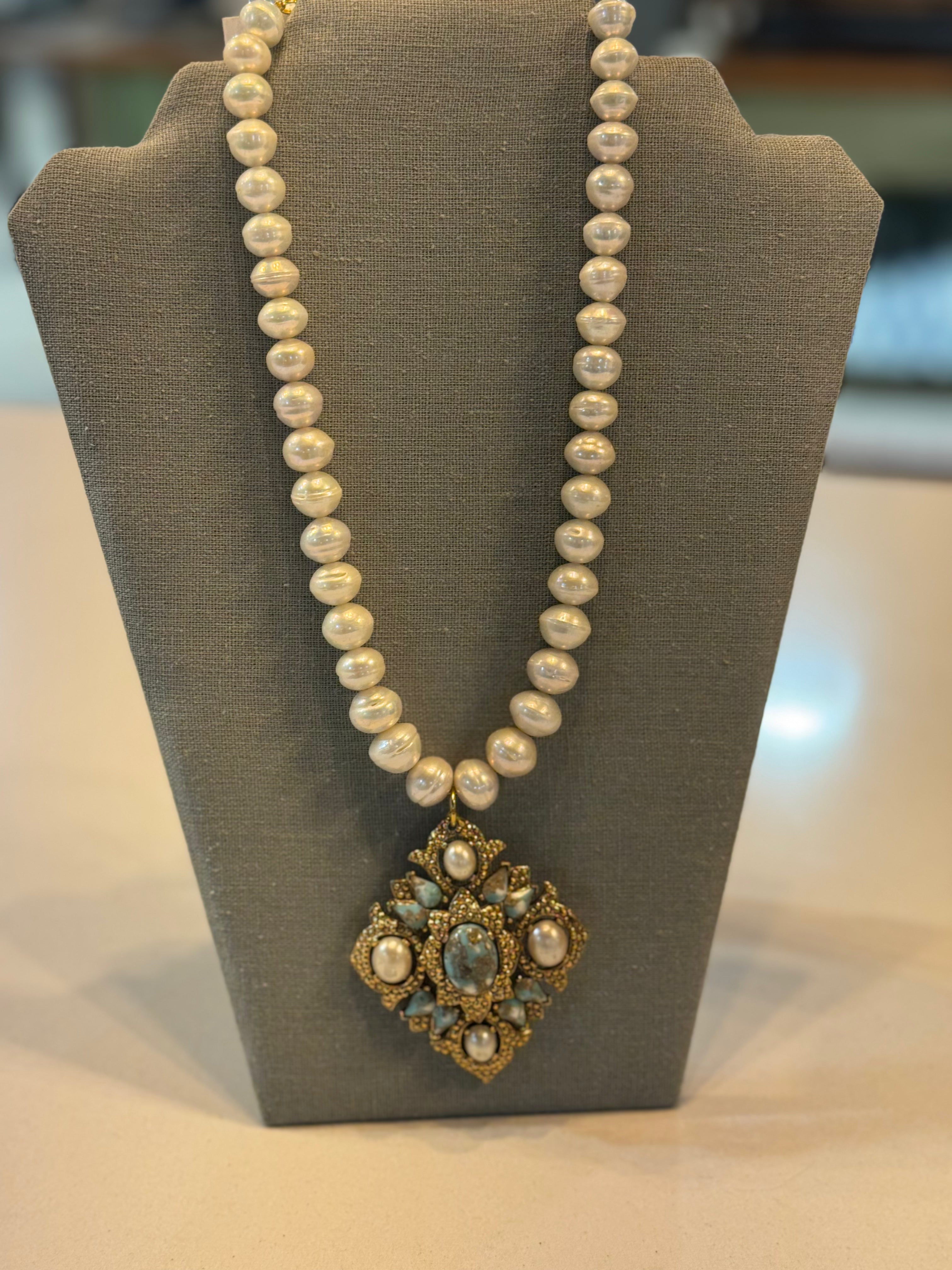 Baroque Pearl Necklace