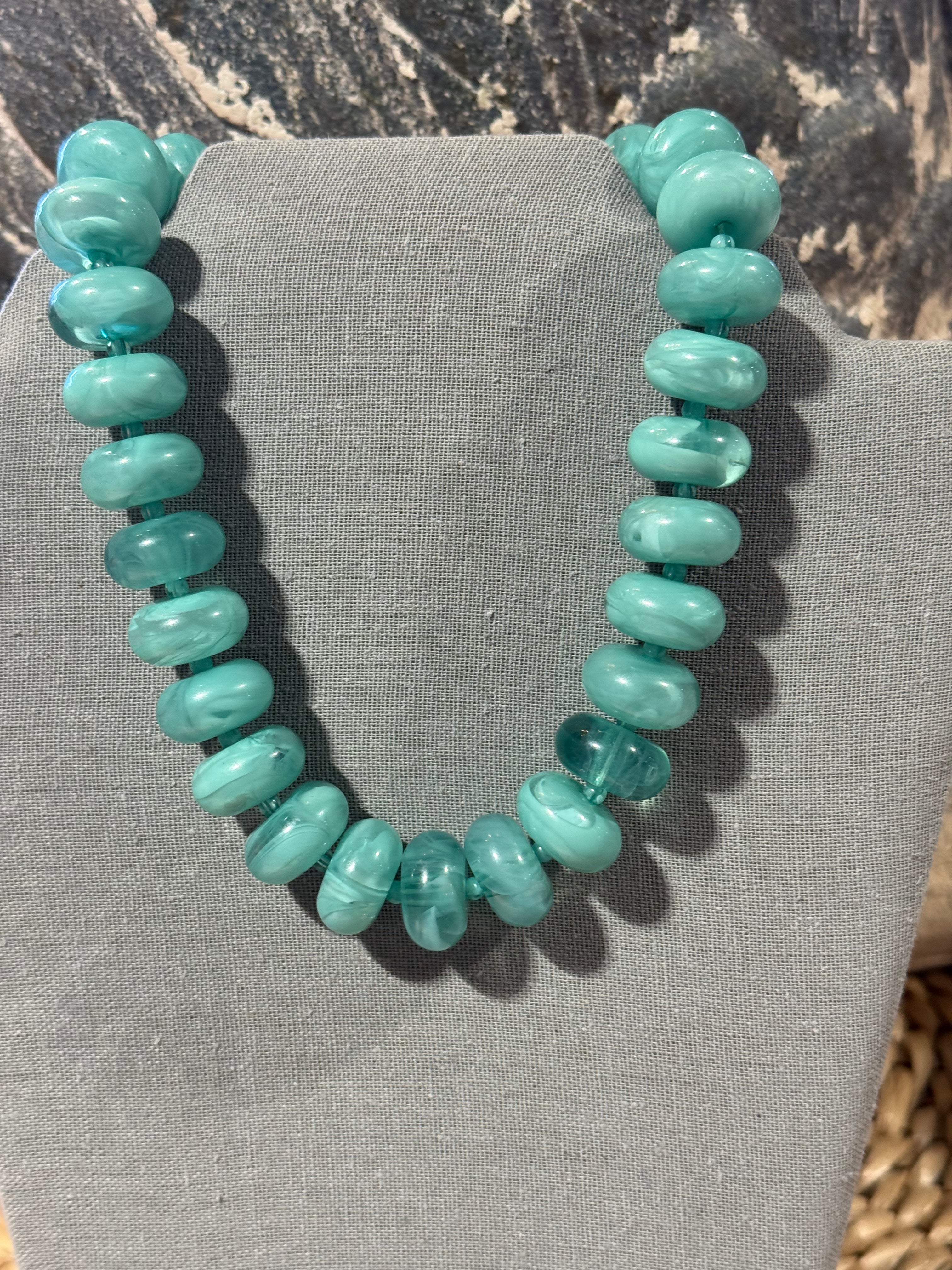 Bailey Chunky Beaded Necklace- Assorted***