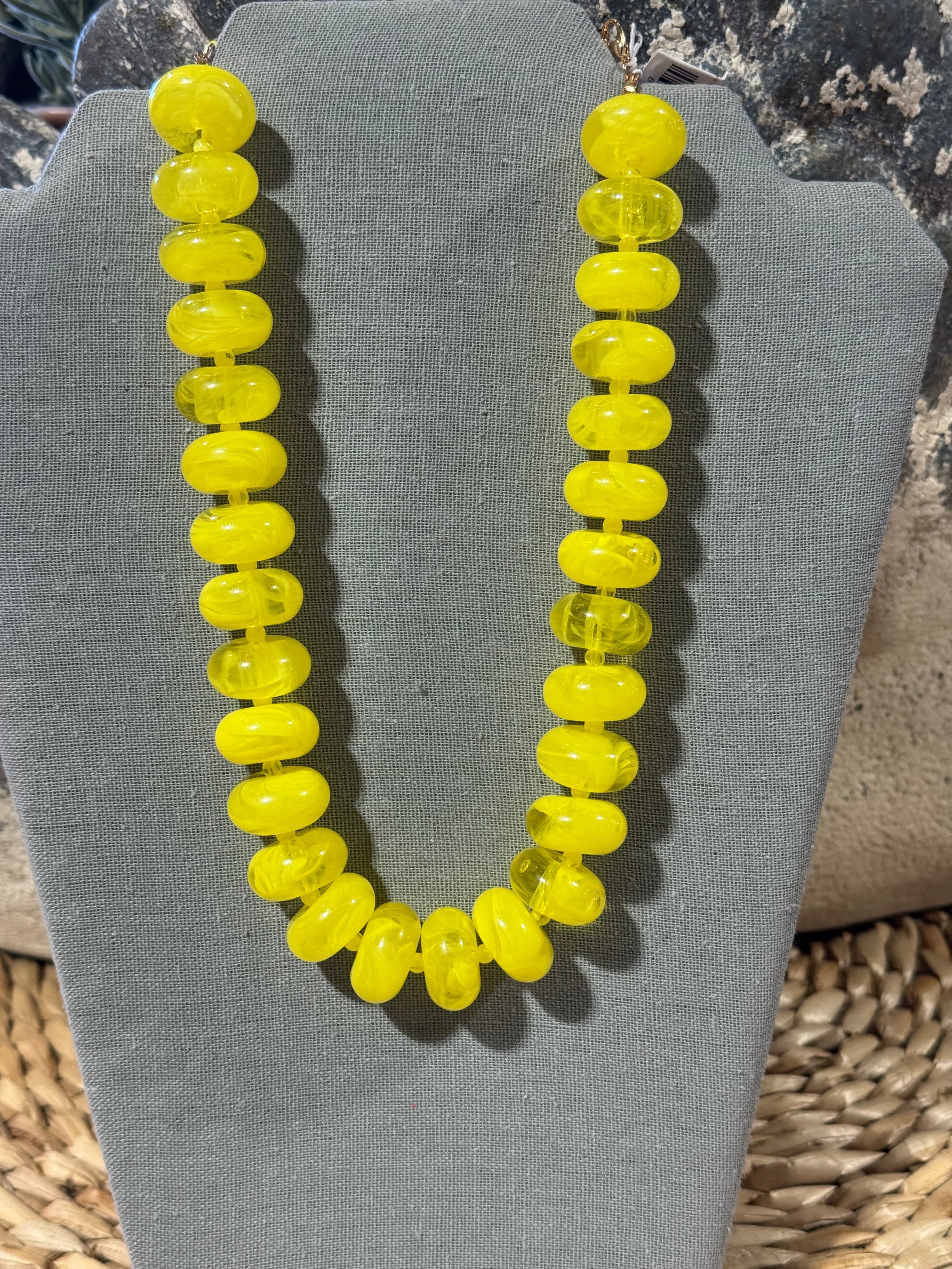 Bailey Chunky Beaded Necklace- Assorted***