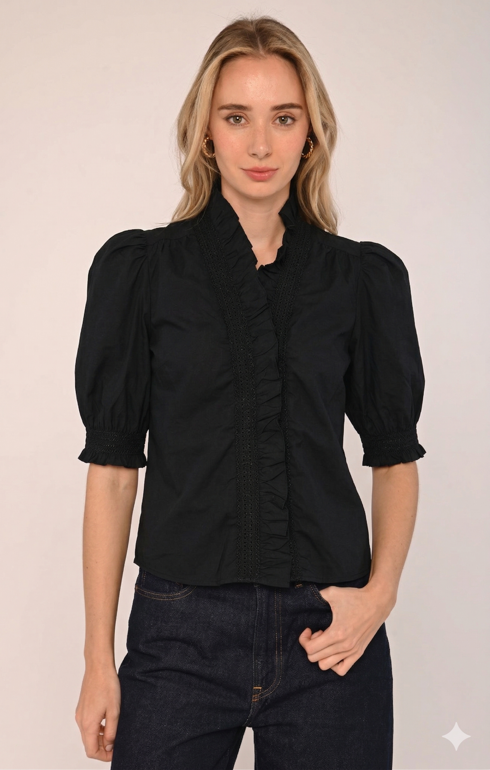 Zuri Black Top