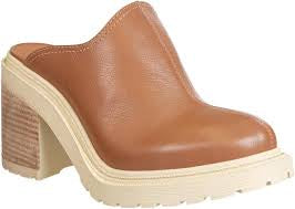 Rise Camel Sandal