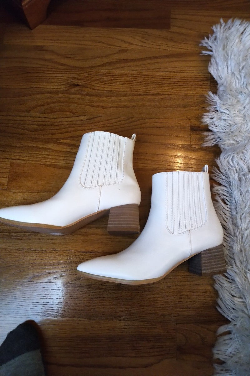 Yitty Boot