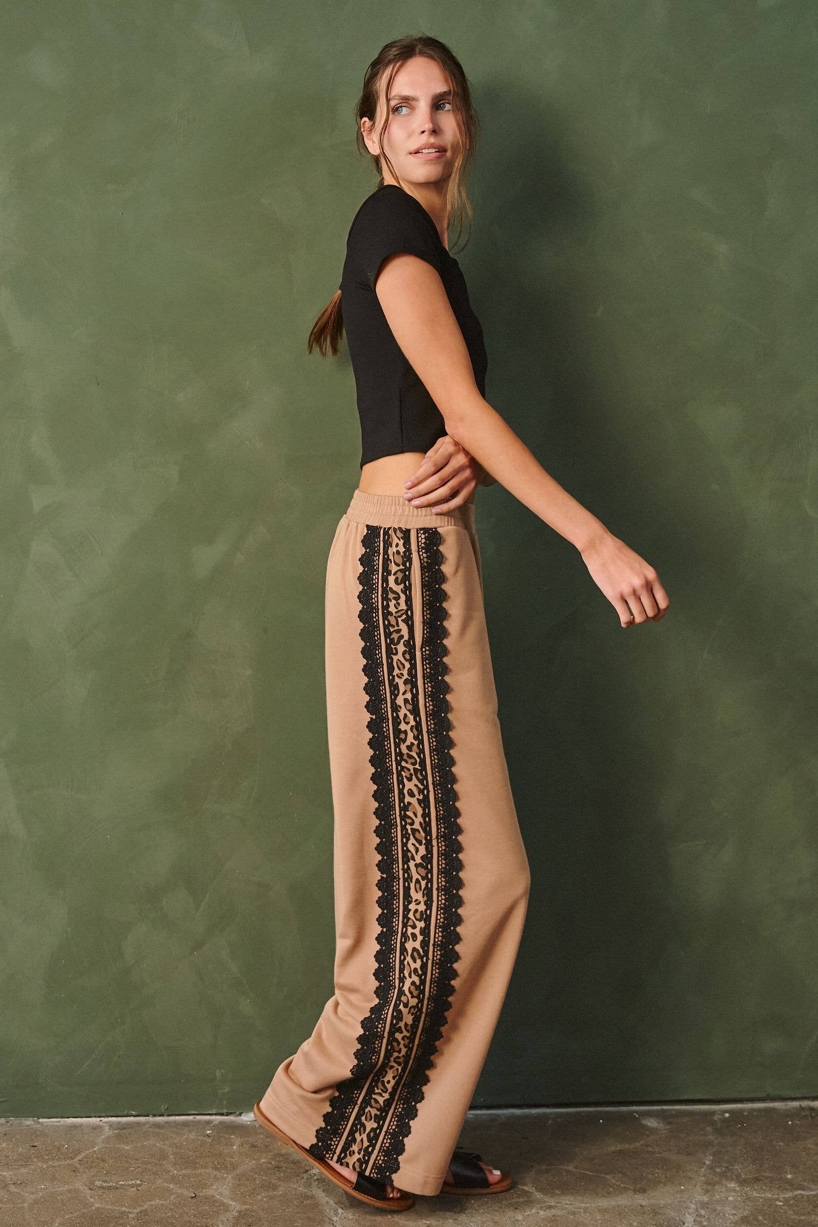 LACE SIDE-STRIPE SWEATPANTS