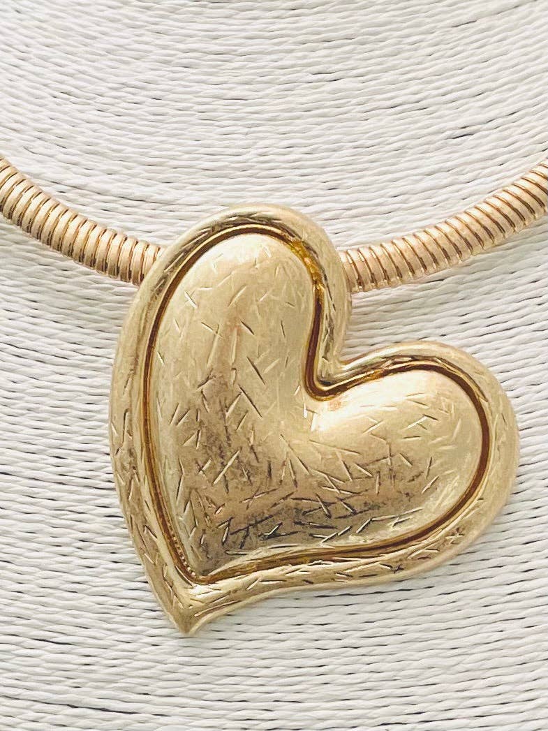PENDANT - Vintage Heart Choker