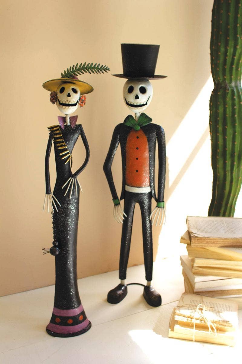 S/2  PAINTED METAL HALLOWEEN DAY OF THE DEAD COUPLE