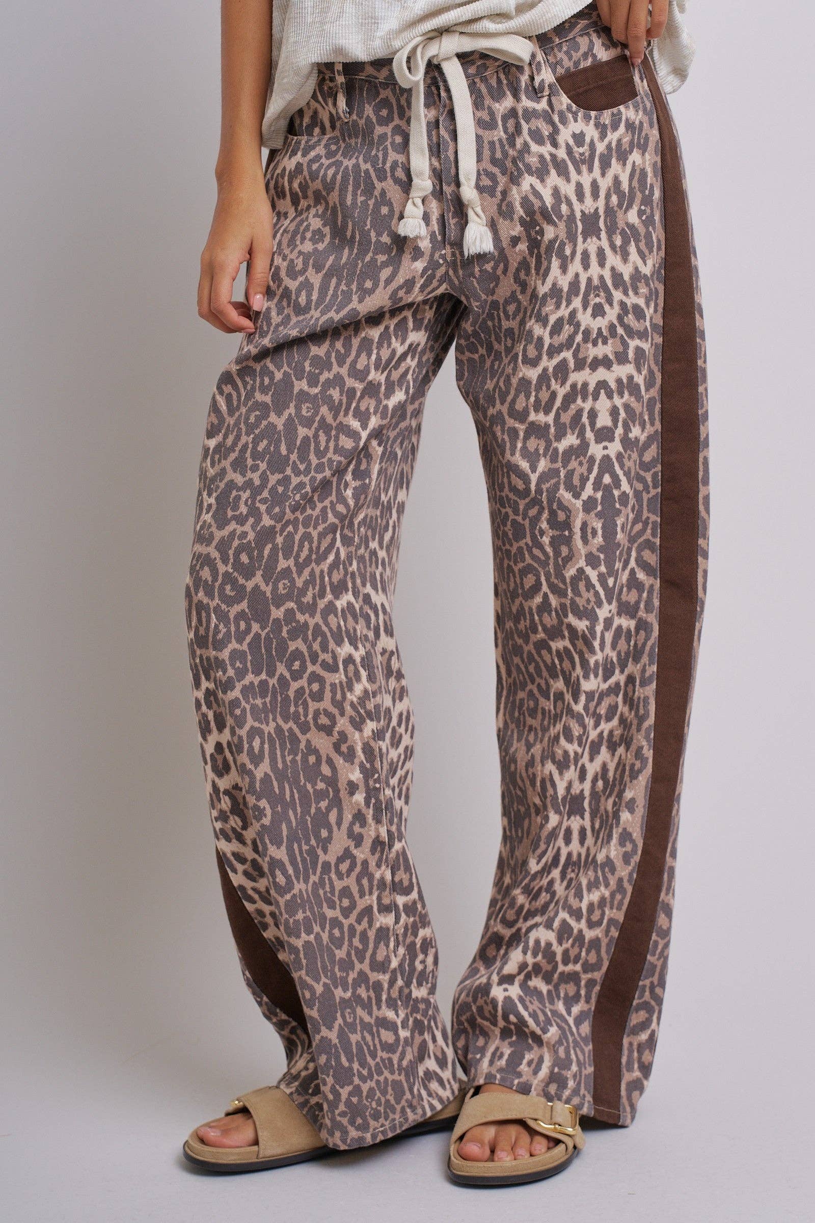 Leopard Print Wide-Leg Pants with Side Stripe