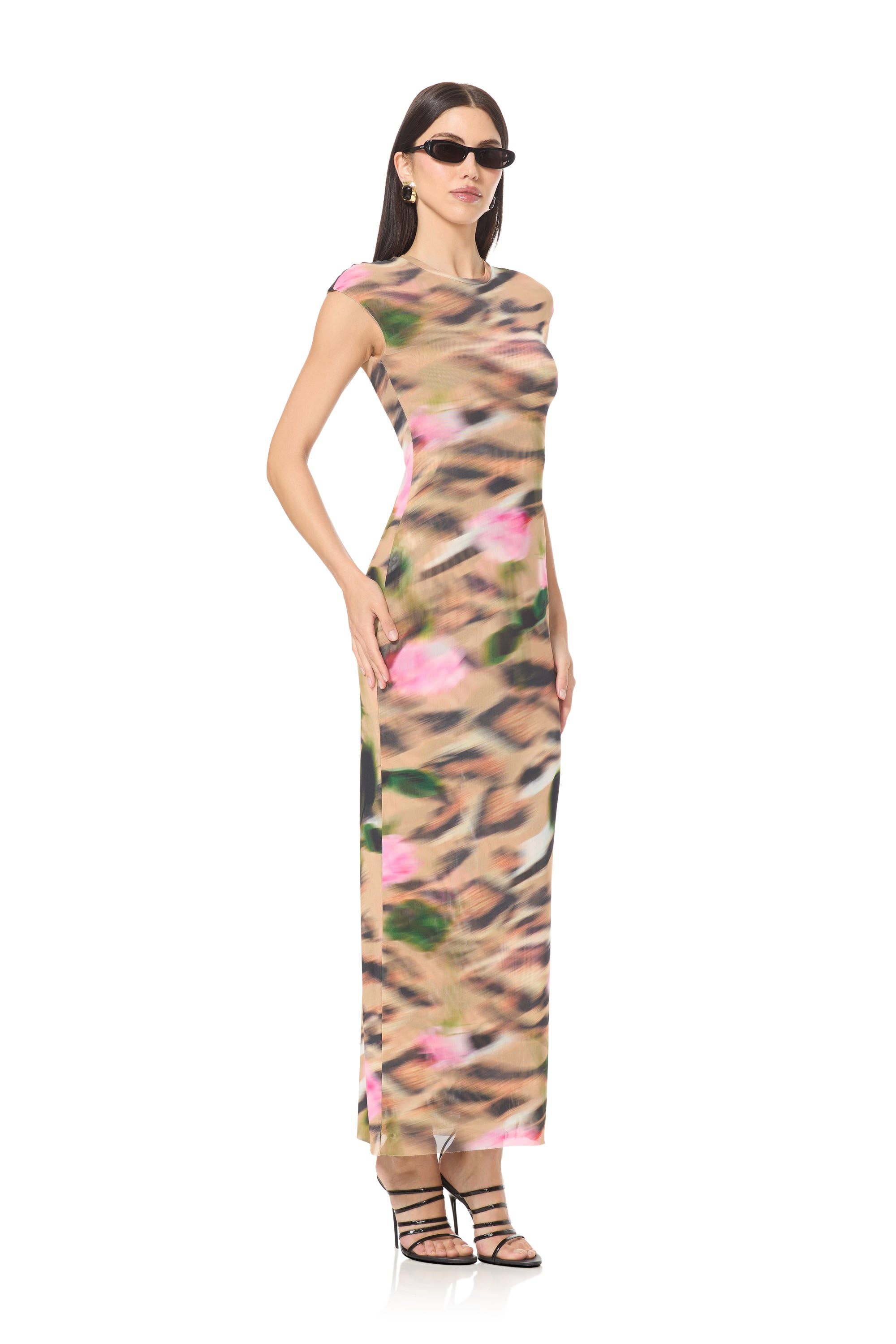 Mylo Dress - Blurry Roses