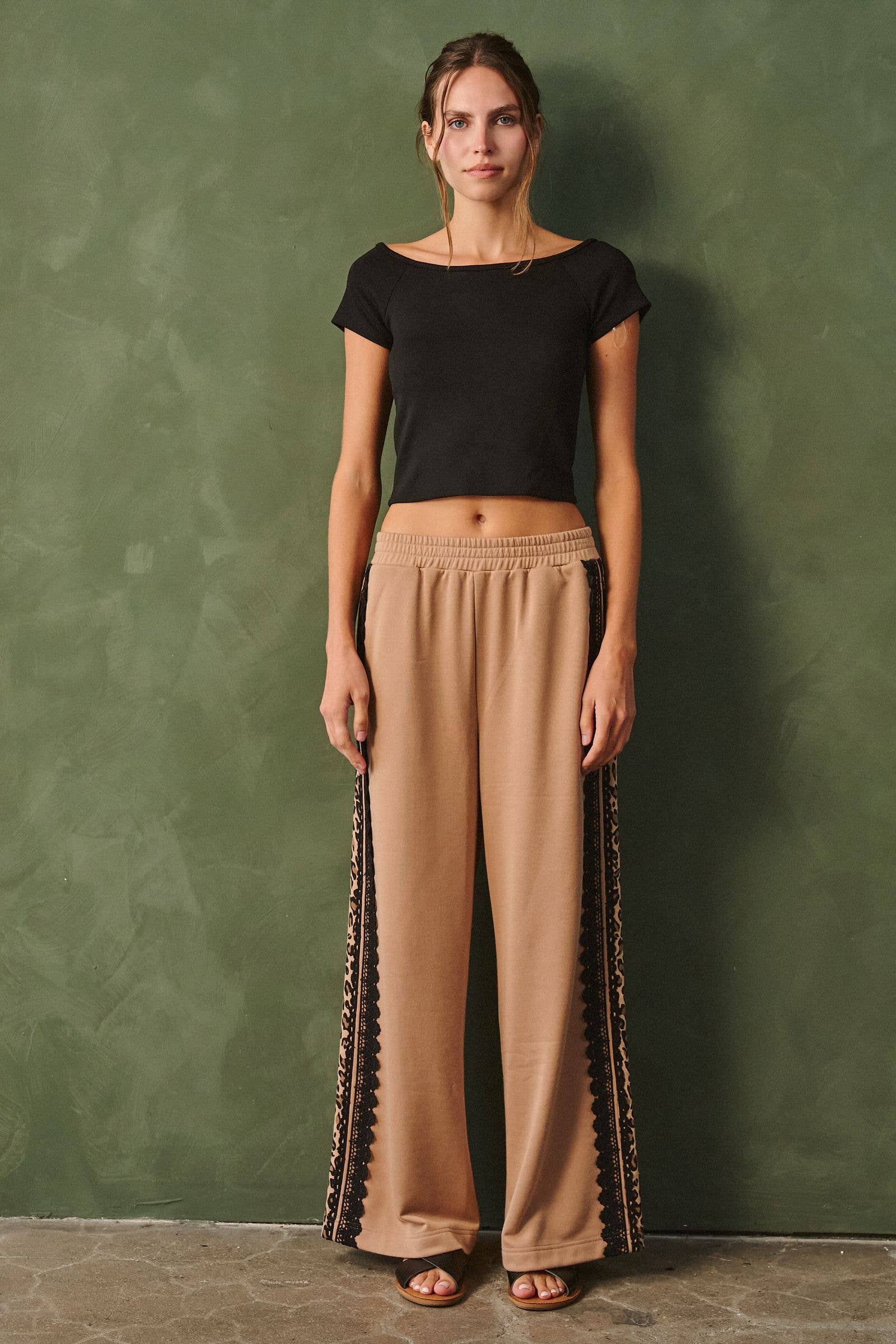 LACE SIDE-STRIPE SWEATPANTS