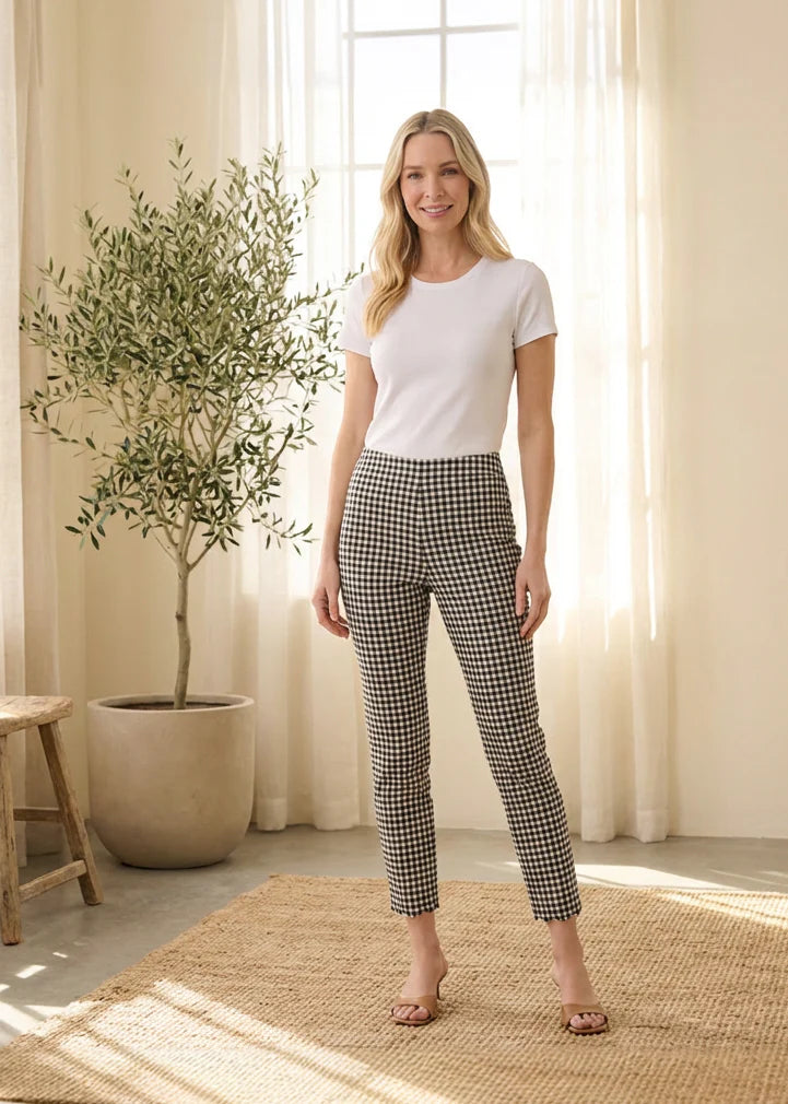 Gingham Pull On