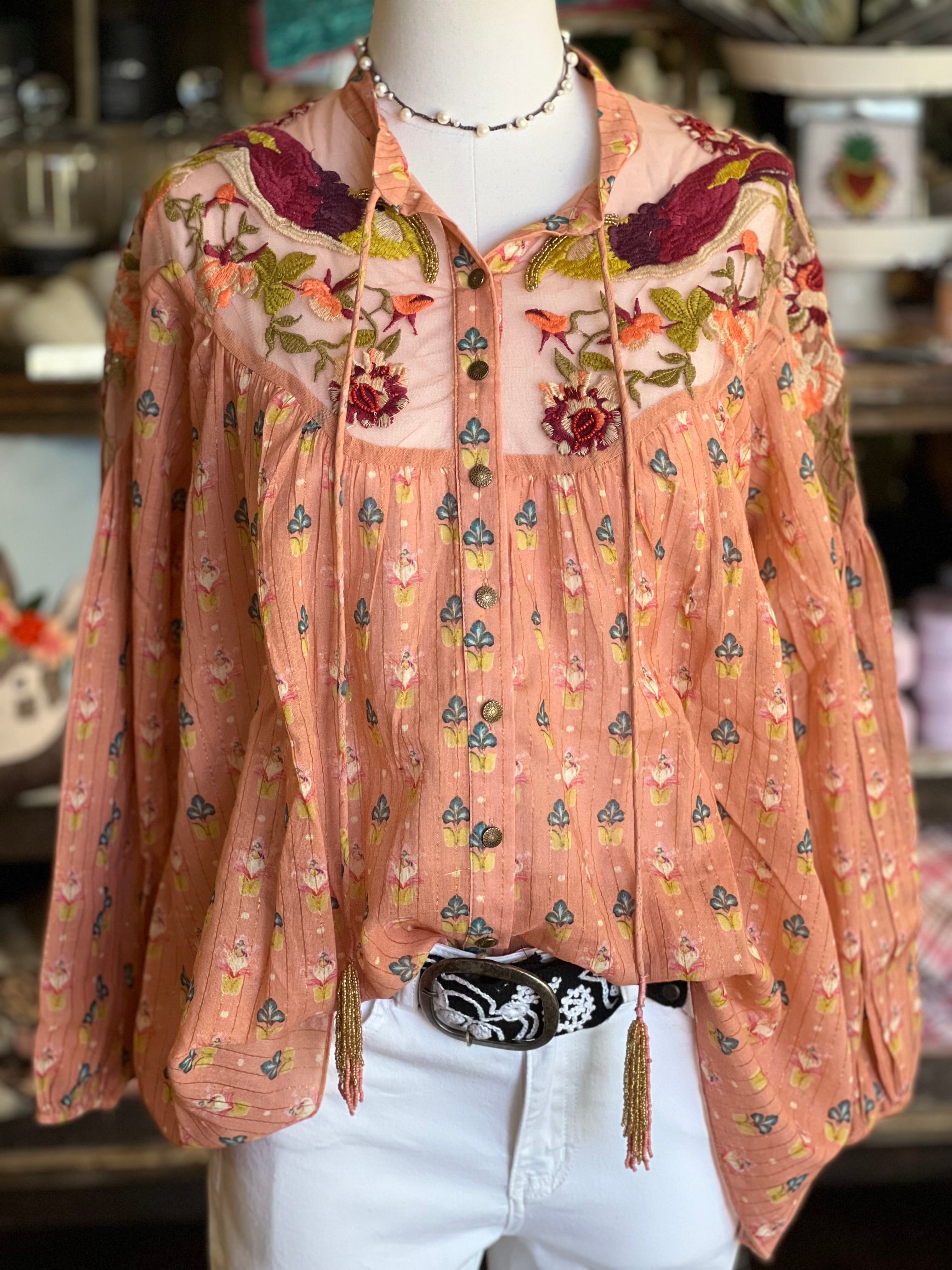 Melony Embroidery Blouse